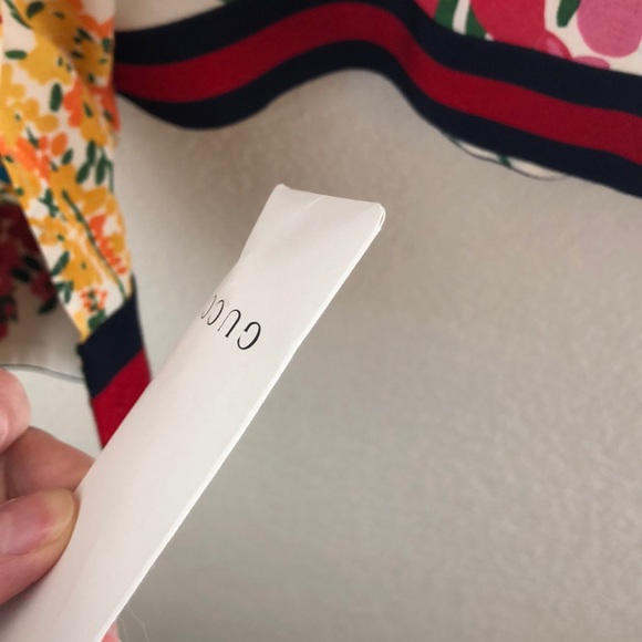 Authentic Gucci floral shirt button front blouse - Picture 10 of 16